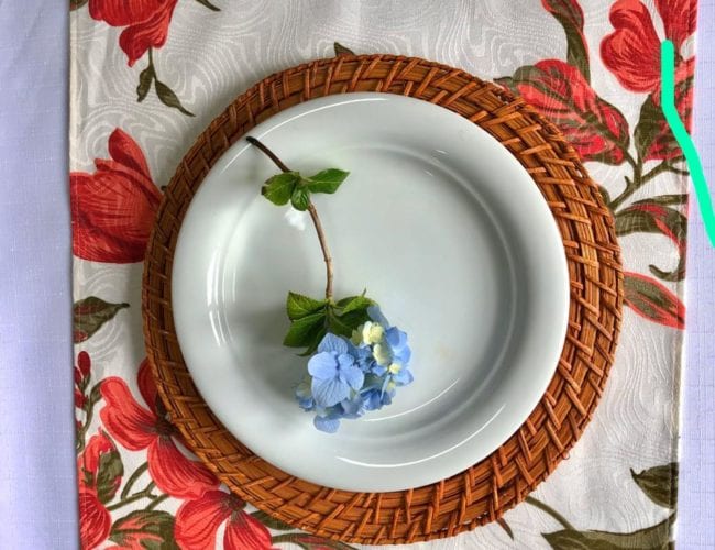 Caminho de mesa adamascado floral tulipa