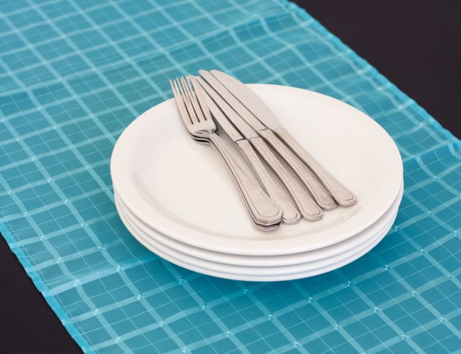 Caminho de mesa voil azul turquesa