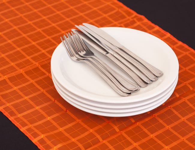 Caminho de mesa voil laranja